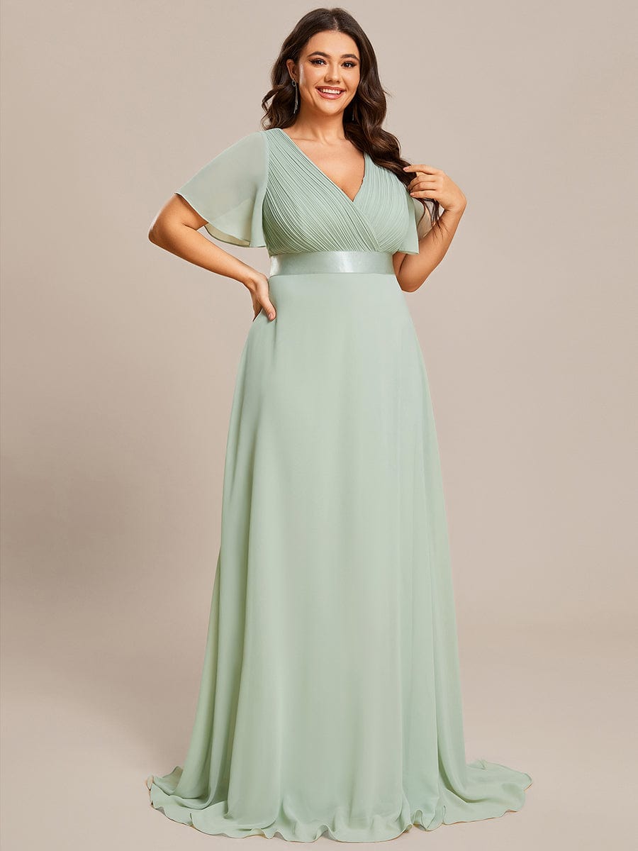 Elegant Plus Size Evening Gown with V-Neck Ruffles