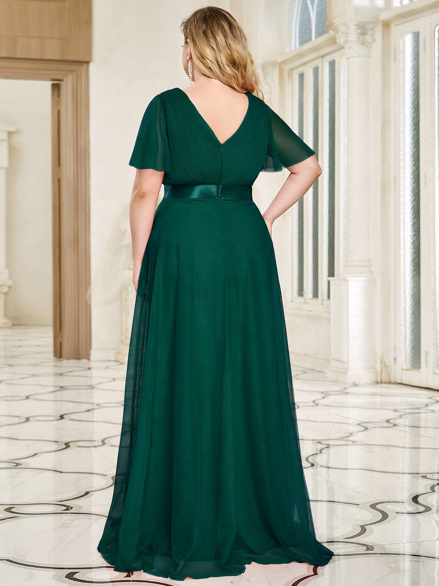 Elegant Plus Size Floor-Length Bridesmaid Gown with Short Sleeves