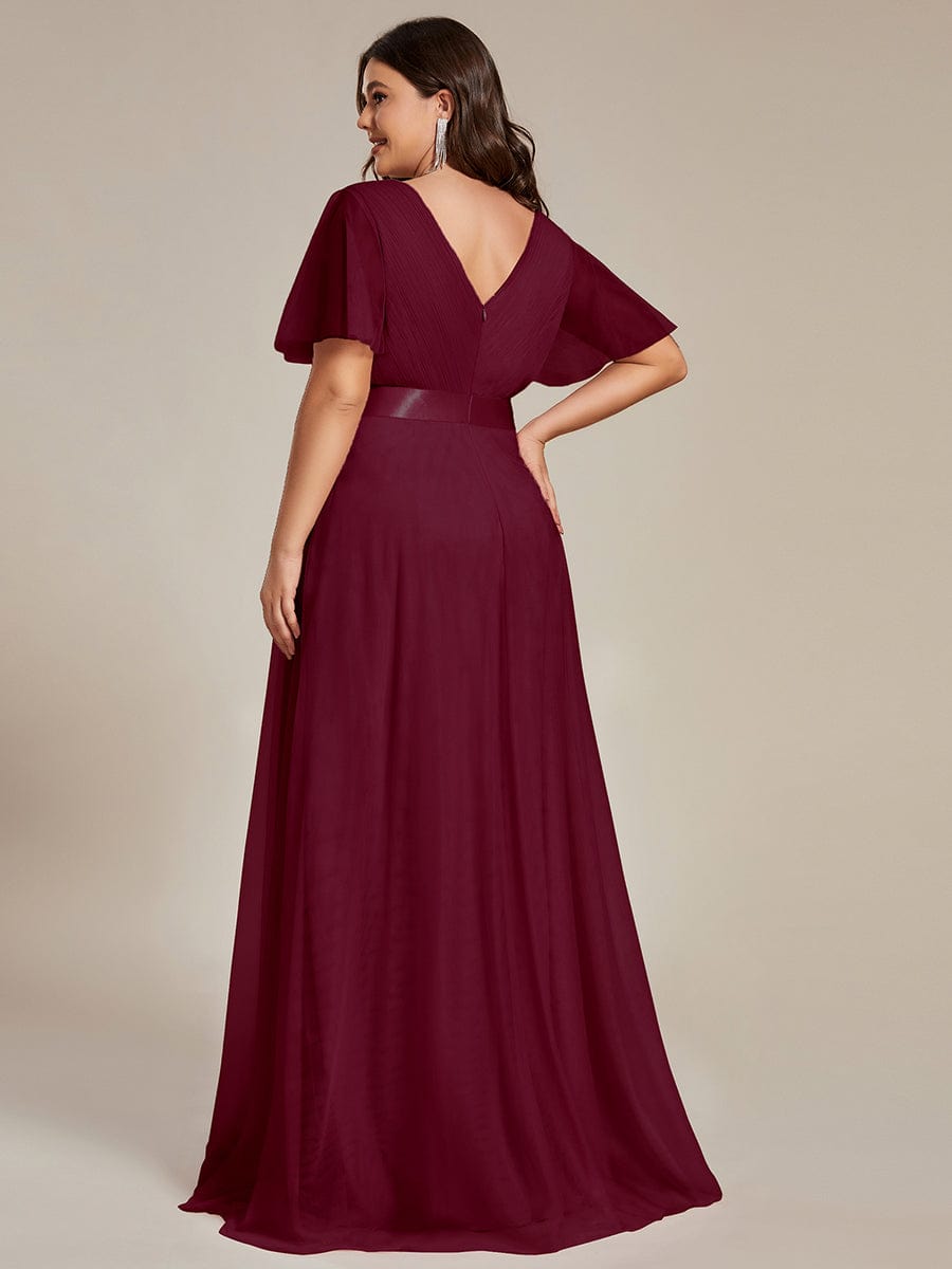 Elegant Plus Size Floor-Length Bridesmaid Gown with Short Sleeves