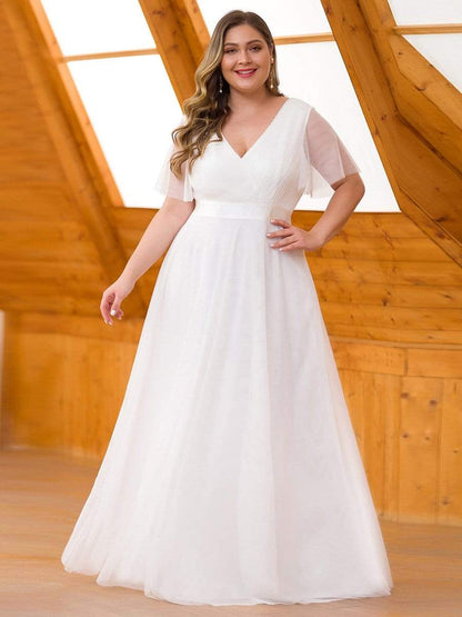 Elegant Plus Size Floor-Length Bridesmaid Gown with Short Sleeves