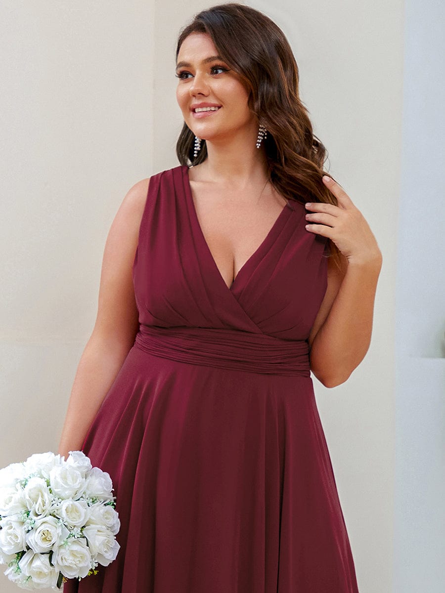 Elegant Plus Size Knee Length Chiffon Bridesmaid Dress with Asymmetrical Hem