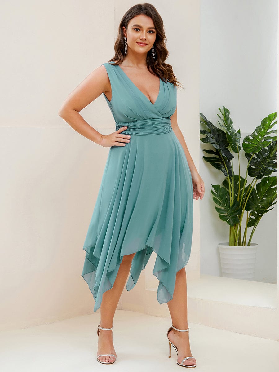 Elegant Plus Size Knee Length Chiffon Bridesmaid Dress with Asymmetrical Hem