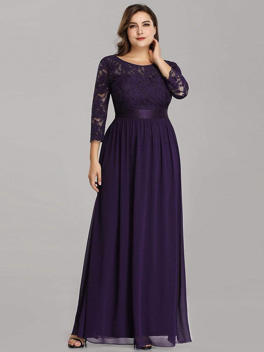 Elegant Plus Size Lace Evening Gown with Long Sleeves