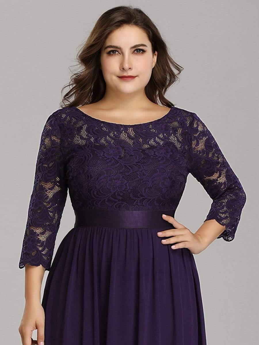 Elegant Plus Size Lace Evening Gown with Long Sleeves