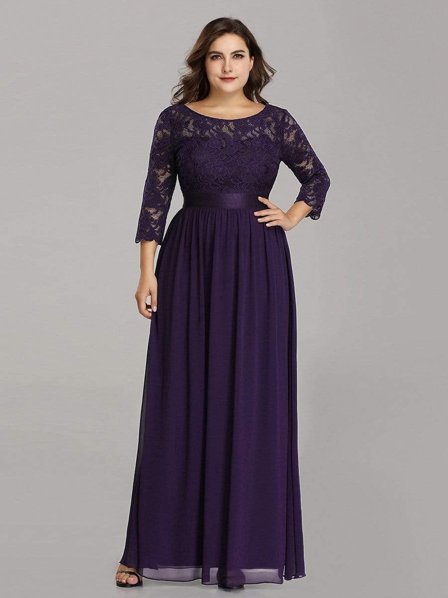 Elegant Plus Size Lace Evening Gown with Long Sleeves