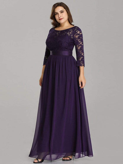 Elegant Plus Size Lace Evening Gown with Long Sleeves