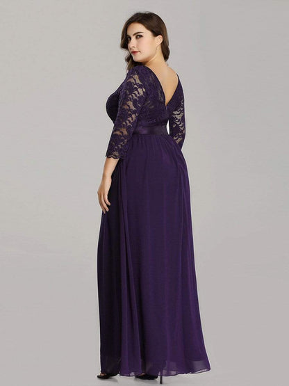 Elegant Plus Size Lace Evening Gown with Long Sleeves