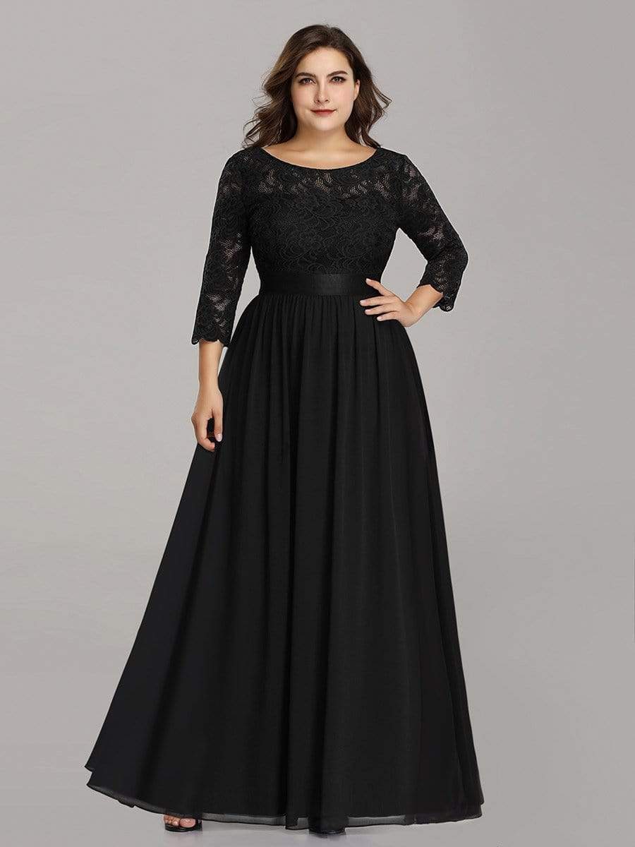 Elegant Plus Size Lace Evening Gown with Long Sleeves
