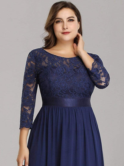 Elegant Plus Size Lace Evening Gown with Long Sleeves