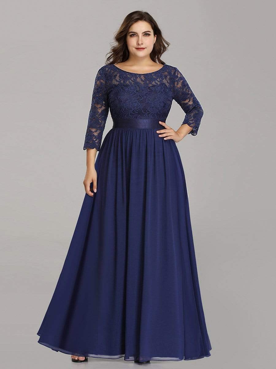 Elegant Plus Size Lace Evening Gown with Long Sleeves