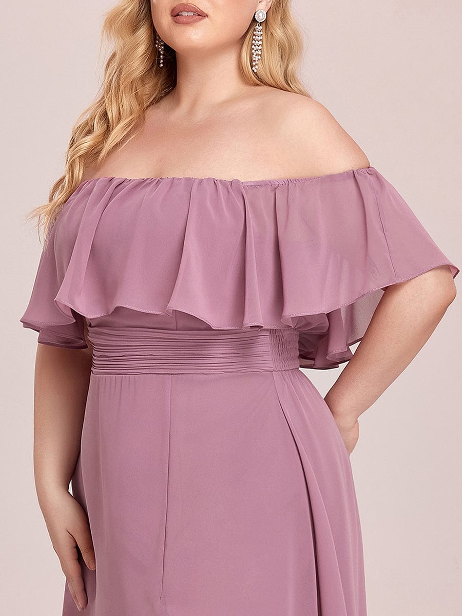Elegant Plus Size Off-Shoulder Bridesmaid Dress with Thigh-High Split