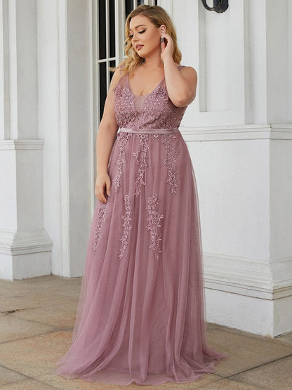 Elegant Plus Size Sleeveless Party Dress