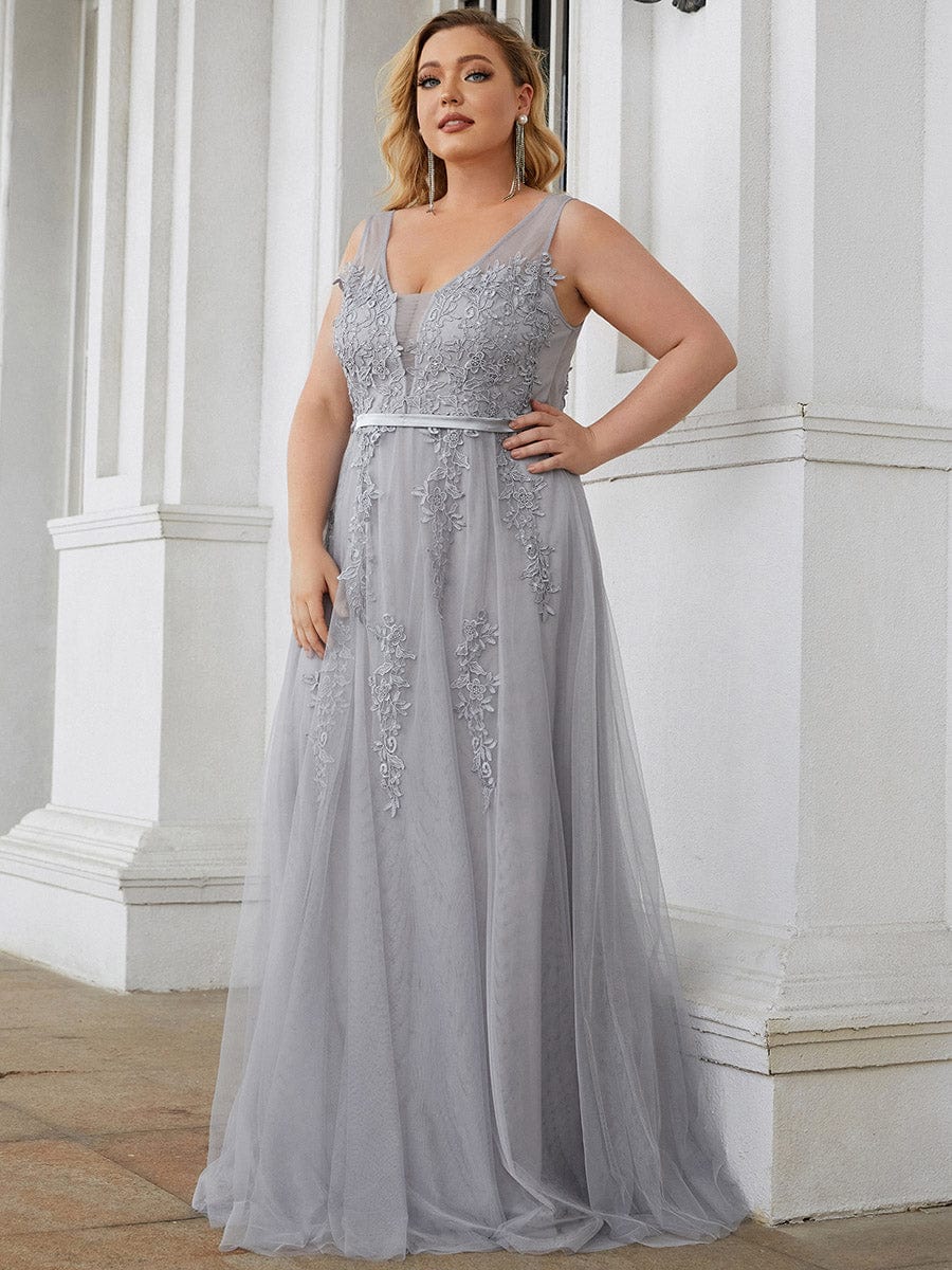 Elegant Plus Size Sleeveless Party Dress
