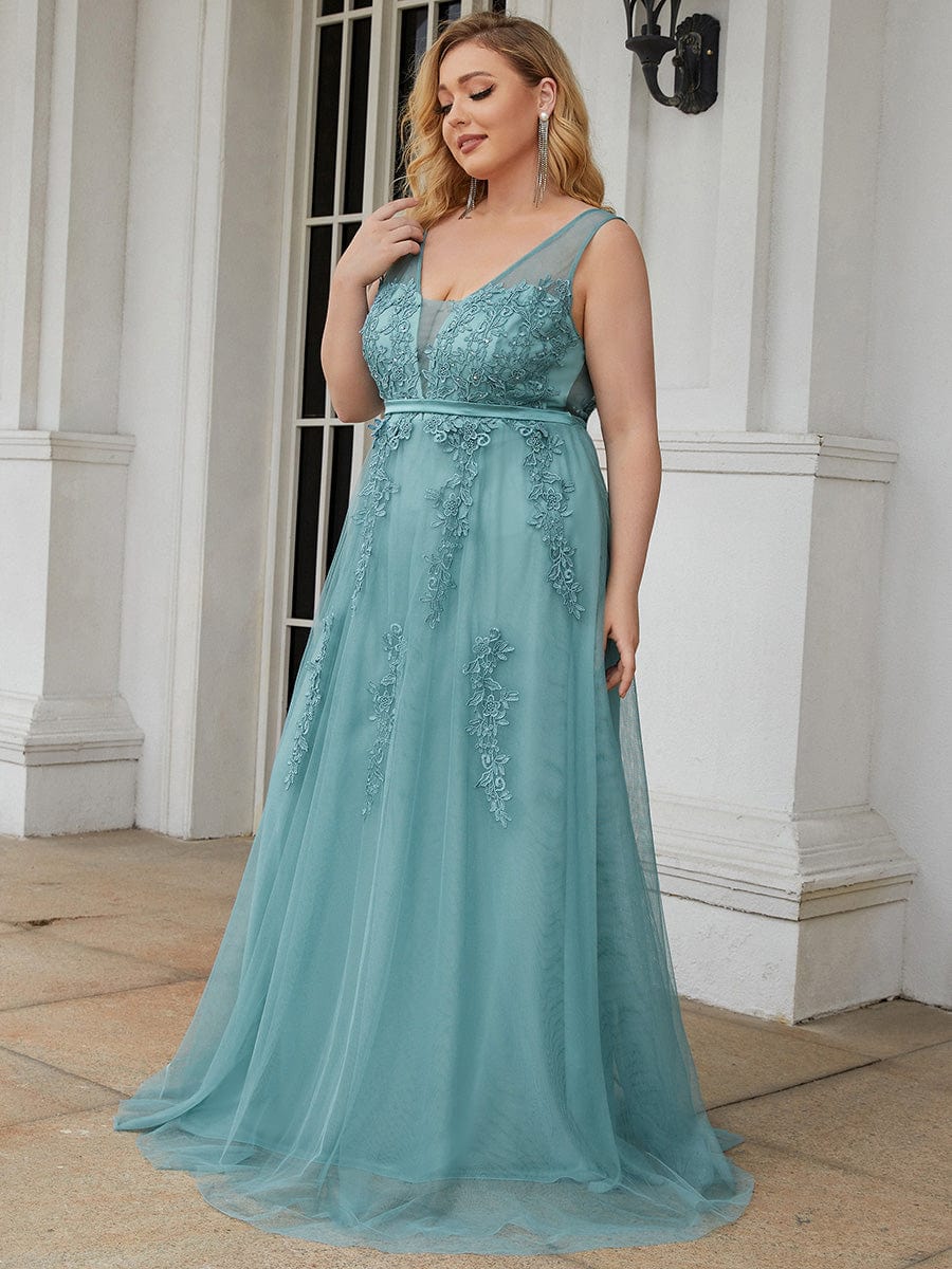 Elegant Plus Size Sleeveless Party Dress