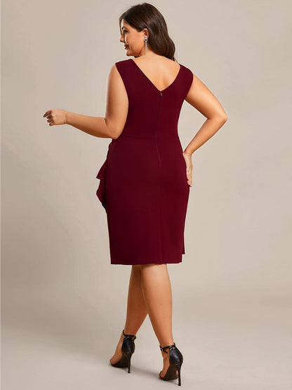 Elegant Plus-Size Sleeveless Pleated Evening Gown