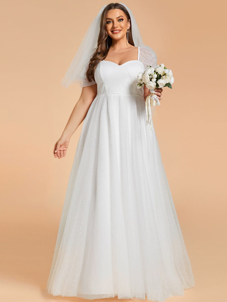 Elegant Plus Size Sweetheart Wedding Gown with Chic Puff Sleeves