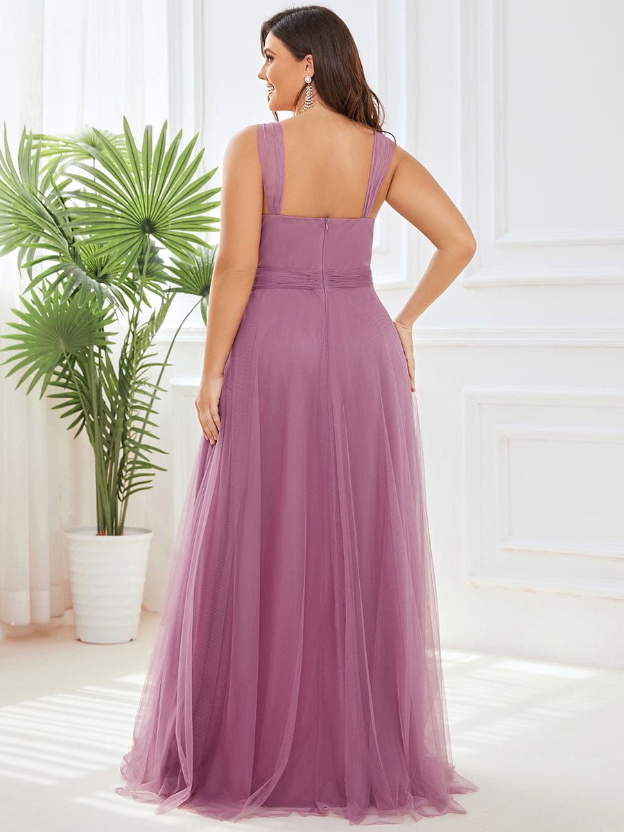 Elegant Plus Size Tulle Bridesmaid Gowns for Curvy Women