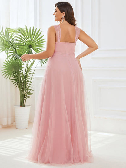Elegant Plus Size Tulle Bridesmaid Gowns for Curvy Women