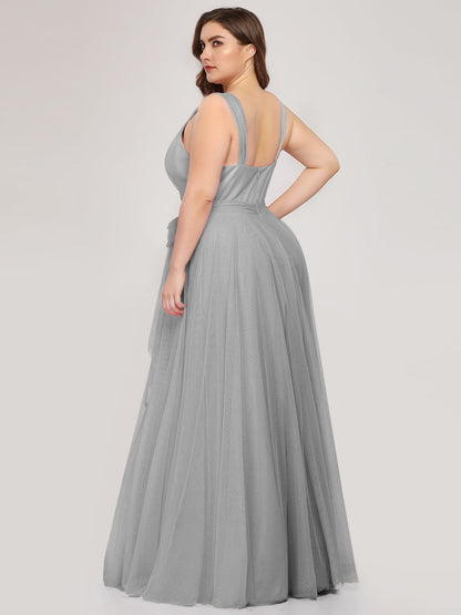 Elegant Plus Size Tulle Bridesmaid Gowns for Curvy Women