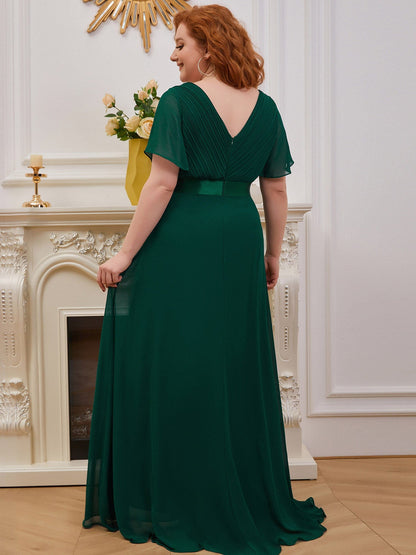 Elegant Plus Size V-Back Bridesmaid Dress with Short Sleeves