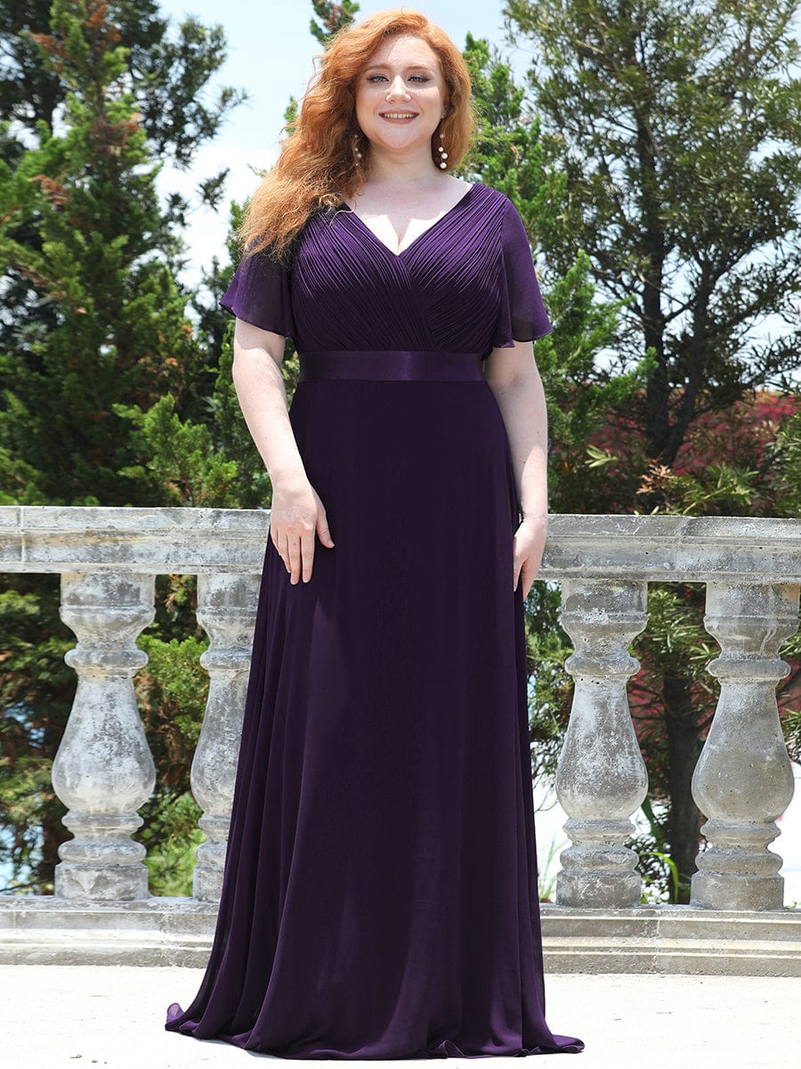 Elegant Plus Size V-Back Bridesmaid Dress with Short Sleeves