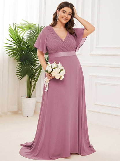 Elegant Plus Size V-Back Bridesmaid Dress with Short Sleeves