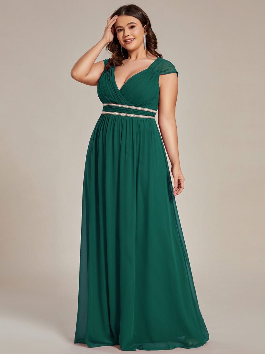 Elegant Plus Size V-Neck Sleeveless Bridesmaid Gown