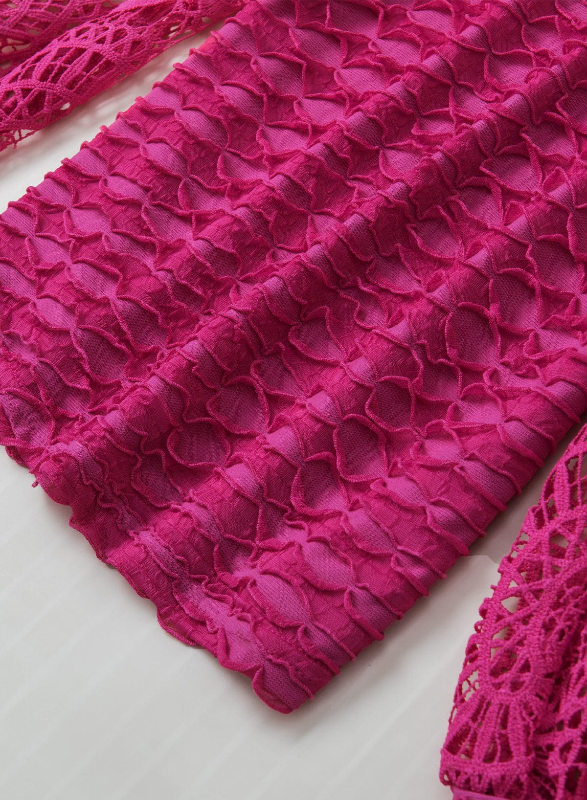 Elegant Rose Red Lace Lantern Sleeve Frilly Blouse