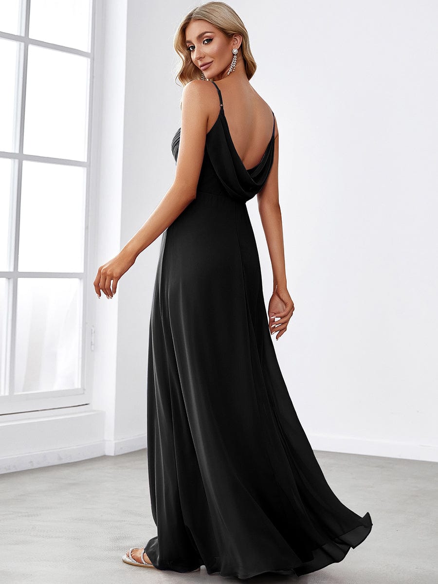 Elegant Sleeveless Evening Gown with A-line Silhouette