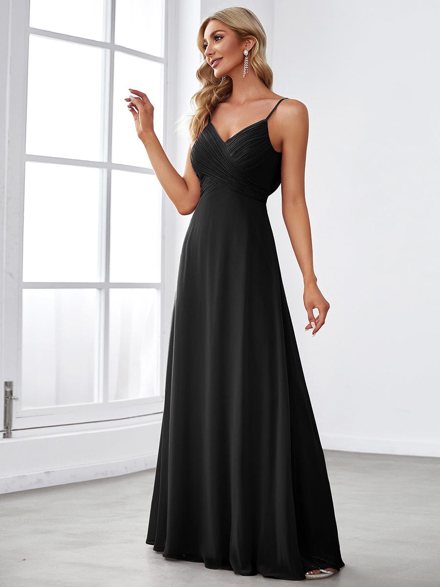 Elegant Sleeveless Evening Gown with A-line Silhouette