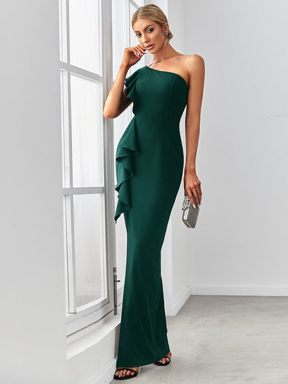 Elegant Sleeveless Pencil Evening Gown
