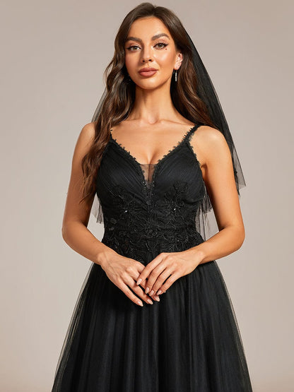 Elegant V-Neck A-Line Wedding Gown with Spaghetti Straps