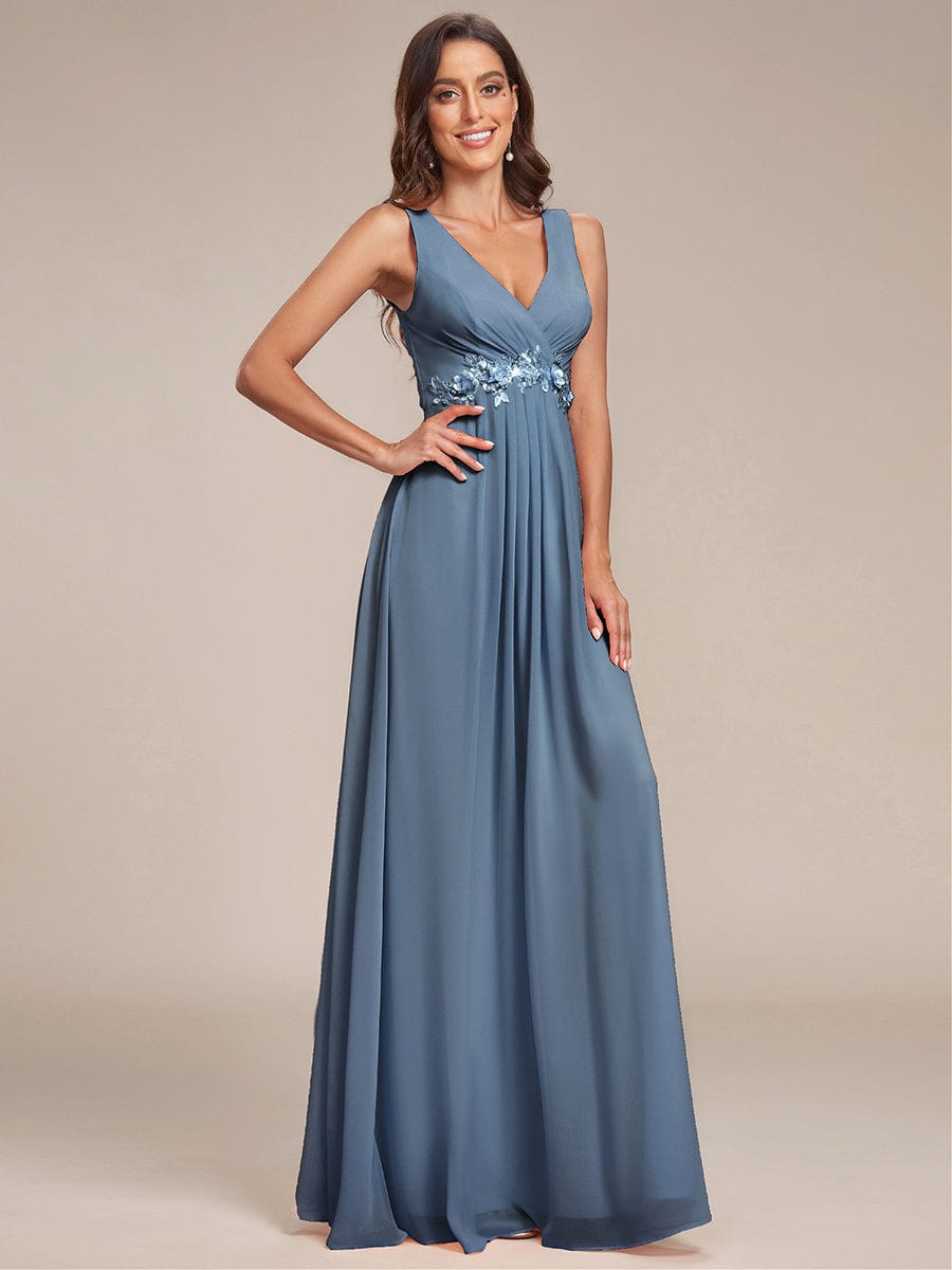 Elegant V-Neck Applique A-Line Evening Gown