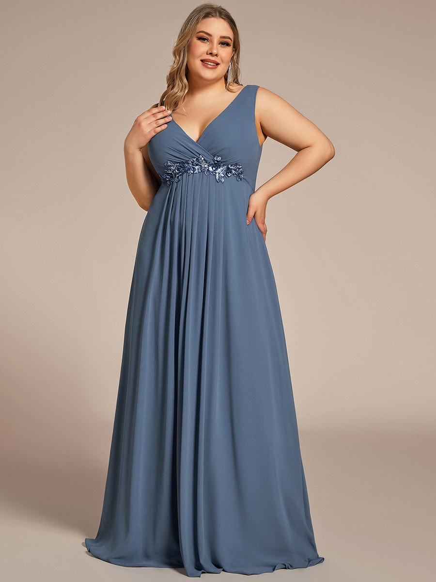 Elegant V-Neck Applique A-Line Evening Gown