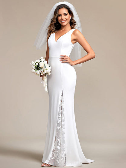 Elegant V-Neck Applique Fishtail Wedding Gown