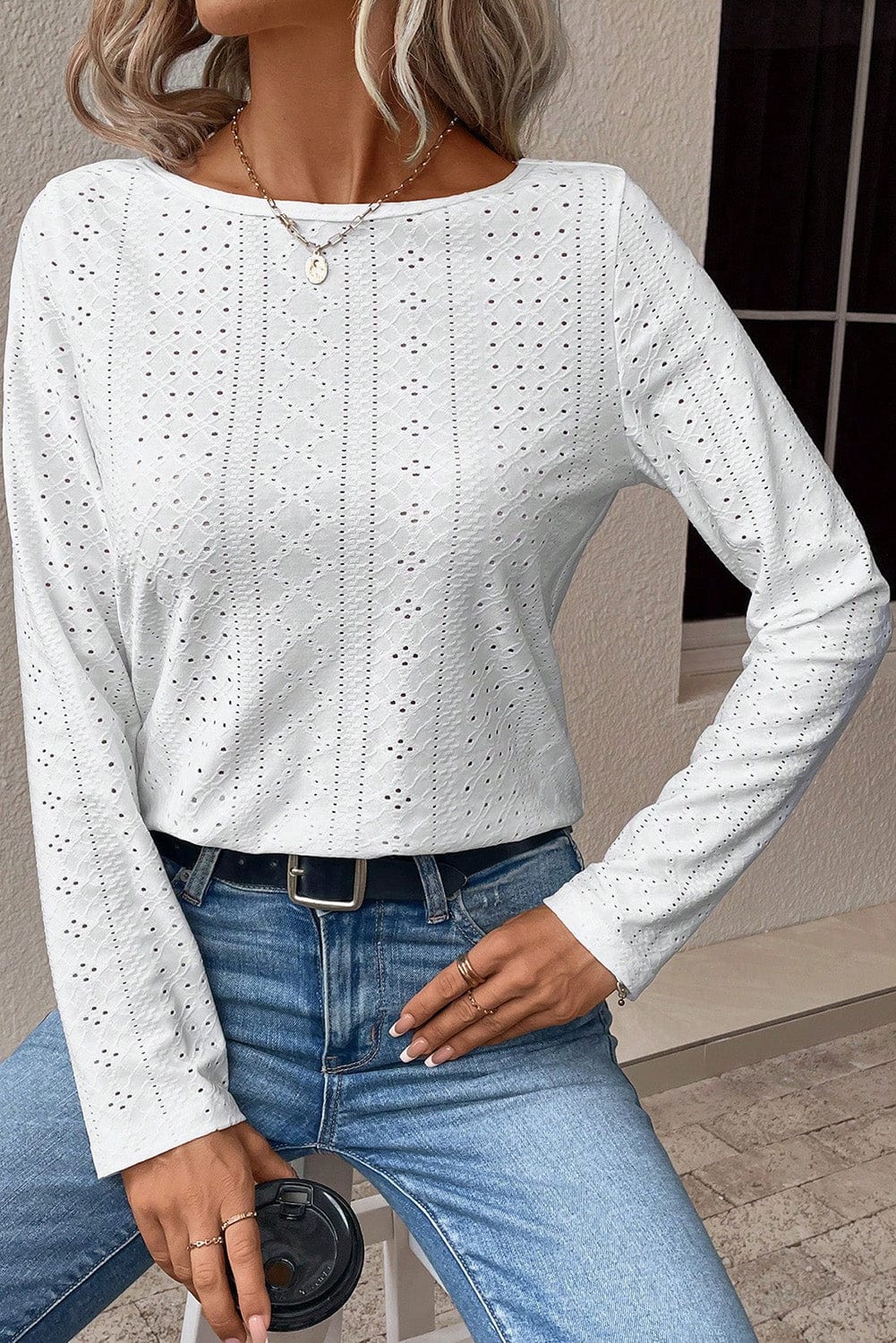 Elegant White Eyelet Lace Detailed Shift Top
