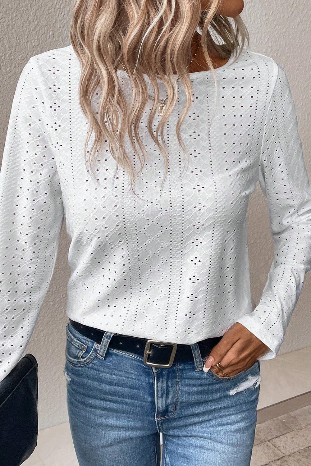 Elegant White Eyelet Lace Detailed Shift Top