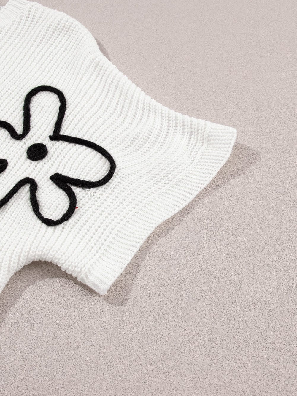 Elegant White Floral Embroidered Sweater Tee