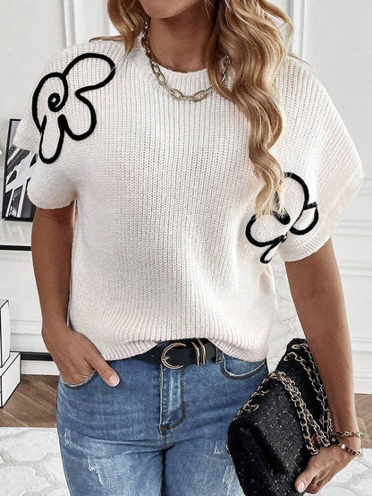 Elegant White Floral Embroidered Sweater Tee