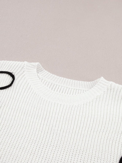 Elegant White Floral Embroidered Sweater Tee