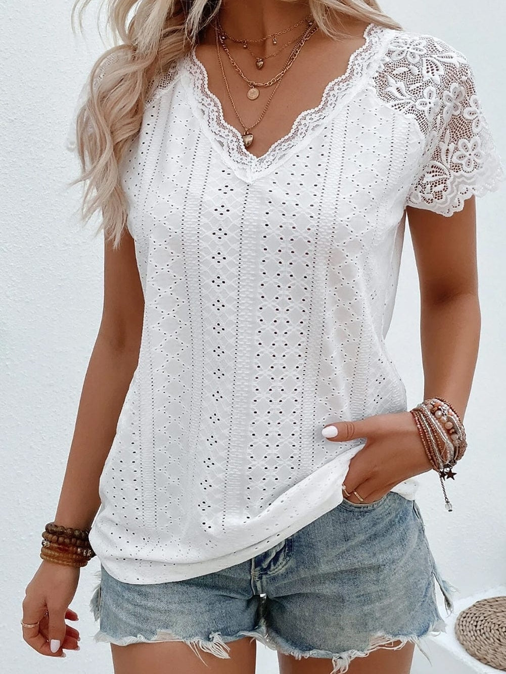 Elegant White Lace Eyelet Embroidered Tee with Short Sleeves