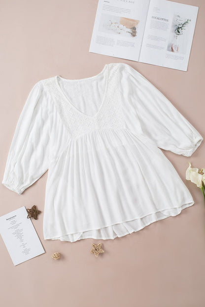 Elegant White Lace V-Neck Ruffle Blouse with Bracelet Sleeves