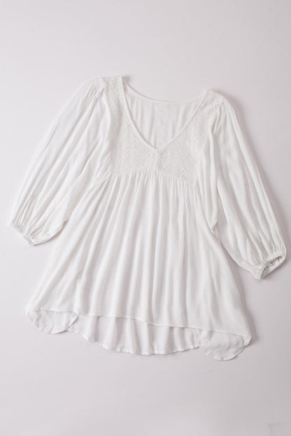 Elegant White Lace V-Neck Ruffle Blouse with Bracelet Sleeves