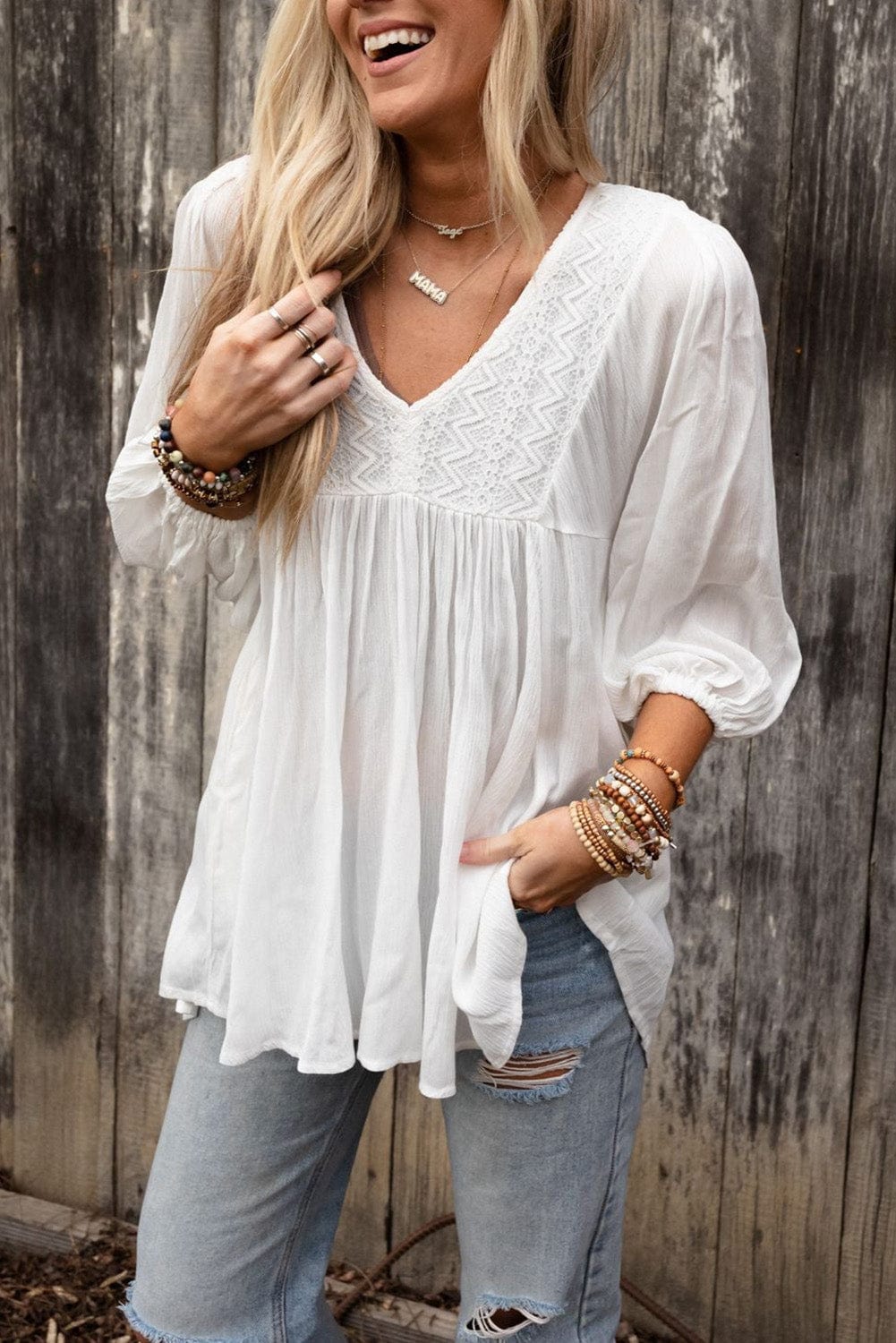 Elegant White Lace V-Neck Ruffle Blouse with Bracelet Sleeves