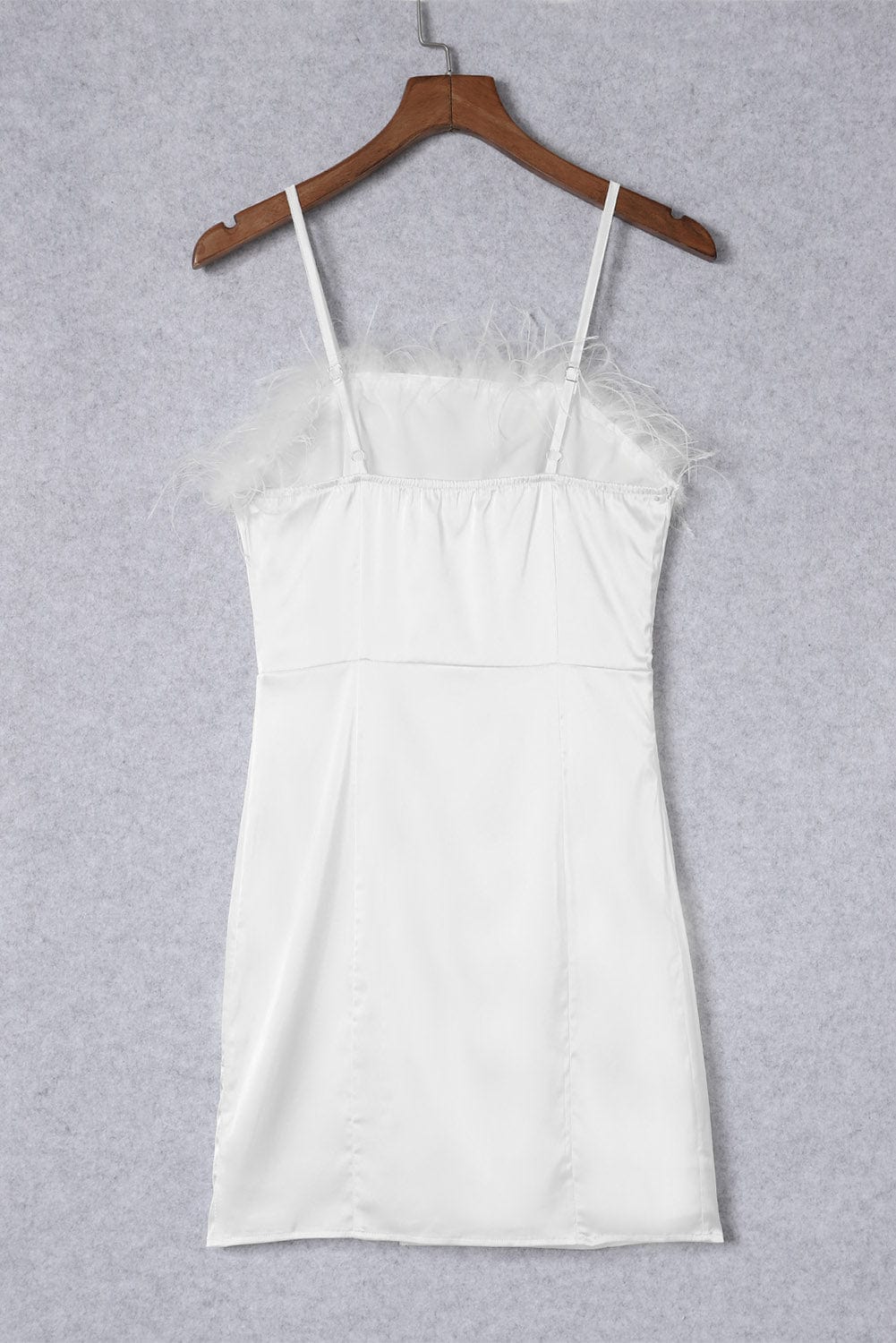 Elegant White Strapless Dress with Fluffy Feather Details