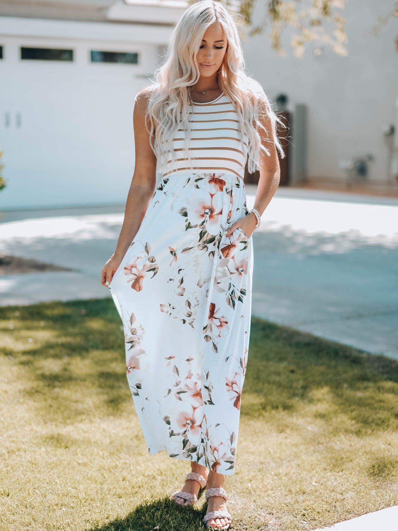 Elegant White Striped Floral Boho Maxi Dress with Pocket