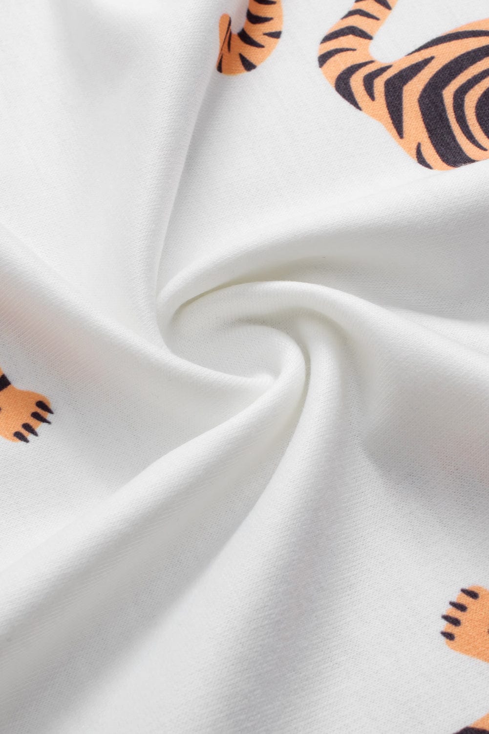 Elegant White Tiger Print Short Sleeve Blouse with Flutter Sleeves