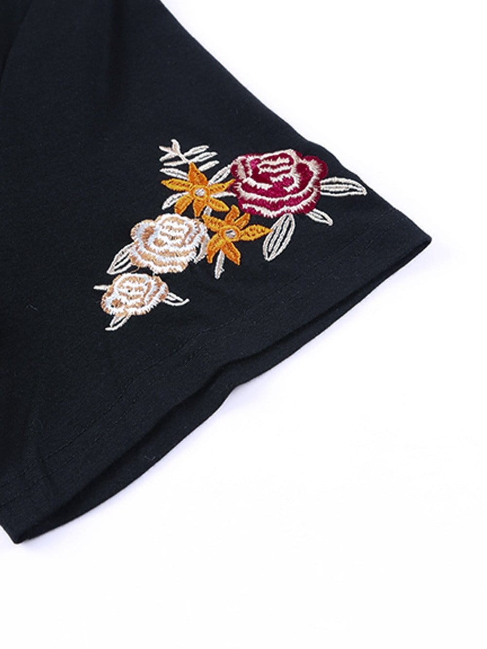 Embroidered Floral Black T-Shirt with Round Neck and Short Sleeves