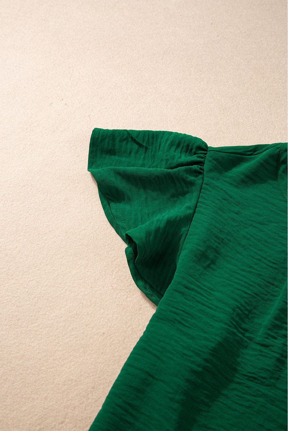 Emerald Green Crinkle Textured Flutter Sleeve Pleated Blouse