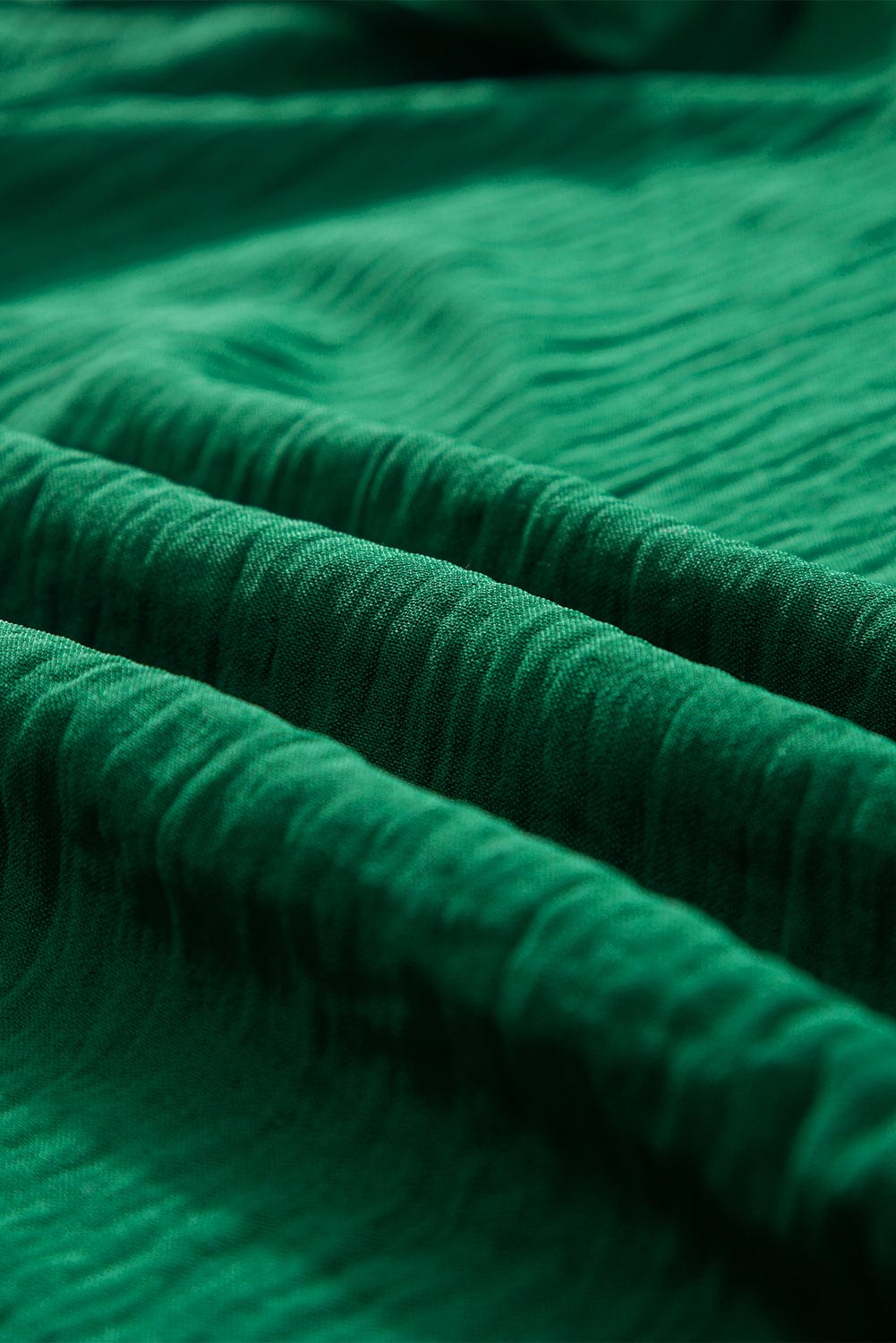 Emerald Green Crinkle Textured Flutter Sleeve Pleated Blouse